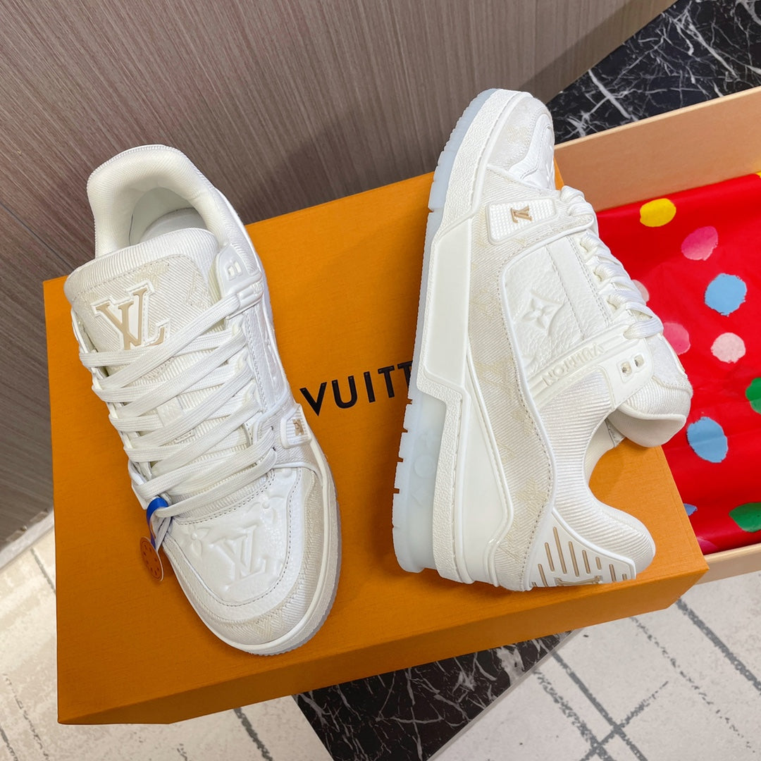 LV 26S LOW TOP SNEAKERS IN WHITE MONOGRAM DENIM AND CALFSKIN