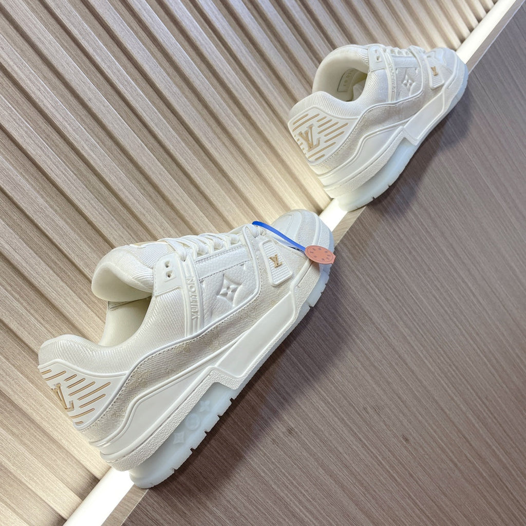 LV 26S LOW TOP SNEAKERS IN WHITE MONOGRAM DENIM AND CALFSKIN