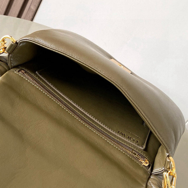 LOEWE 25S PUFFER GOYA BAG 23 IN KHAKI GREEN NAPPA LAMBSKIN