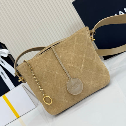 CHANEL 26S BUCKET SHOULDER BAG 26 IN LIGHT BROWN SUEDE AND CALFSKIN GOLD HARDWARE