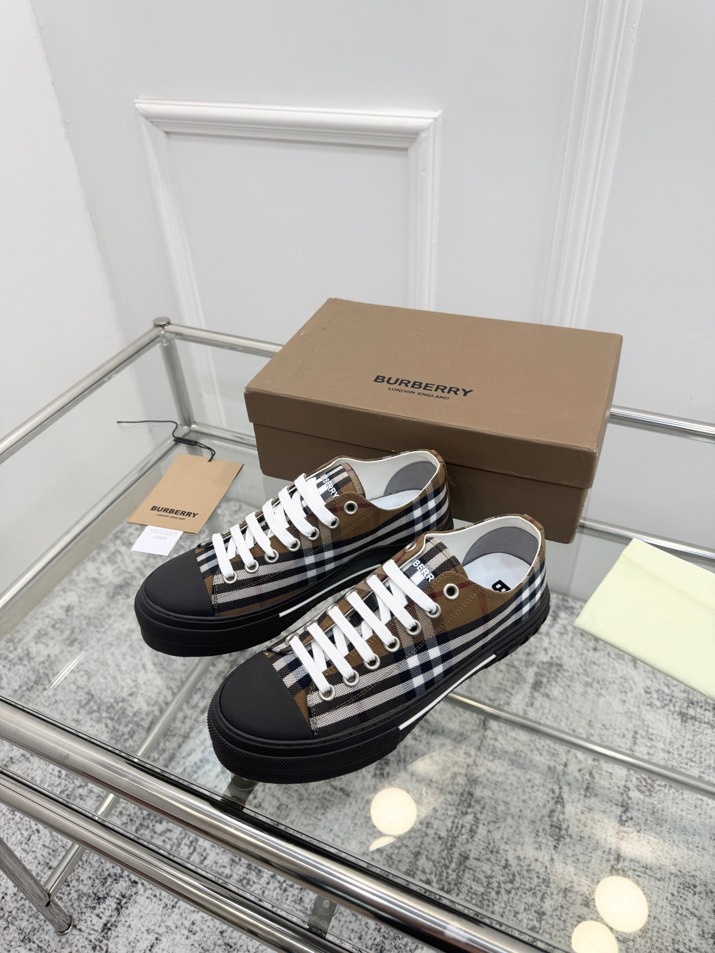 BURBERRY 26S VINTAGE CHECK SNEAKERS IN DARK BROWN AND BLACK CANVAS