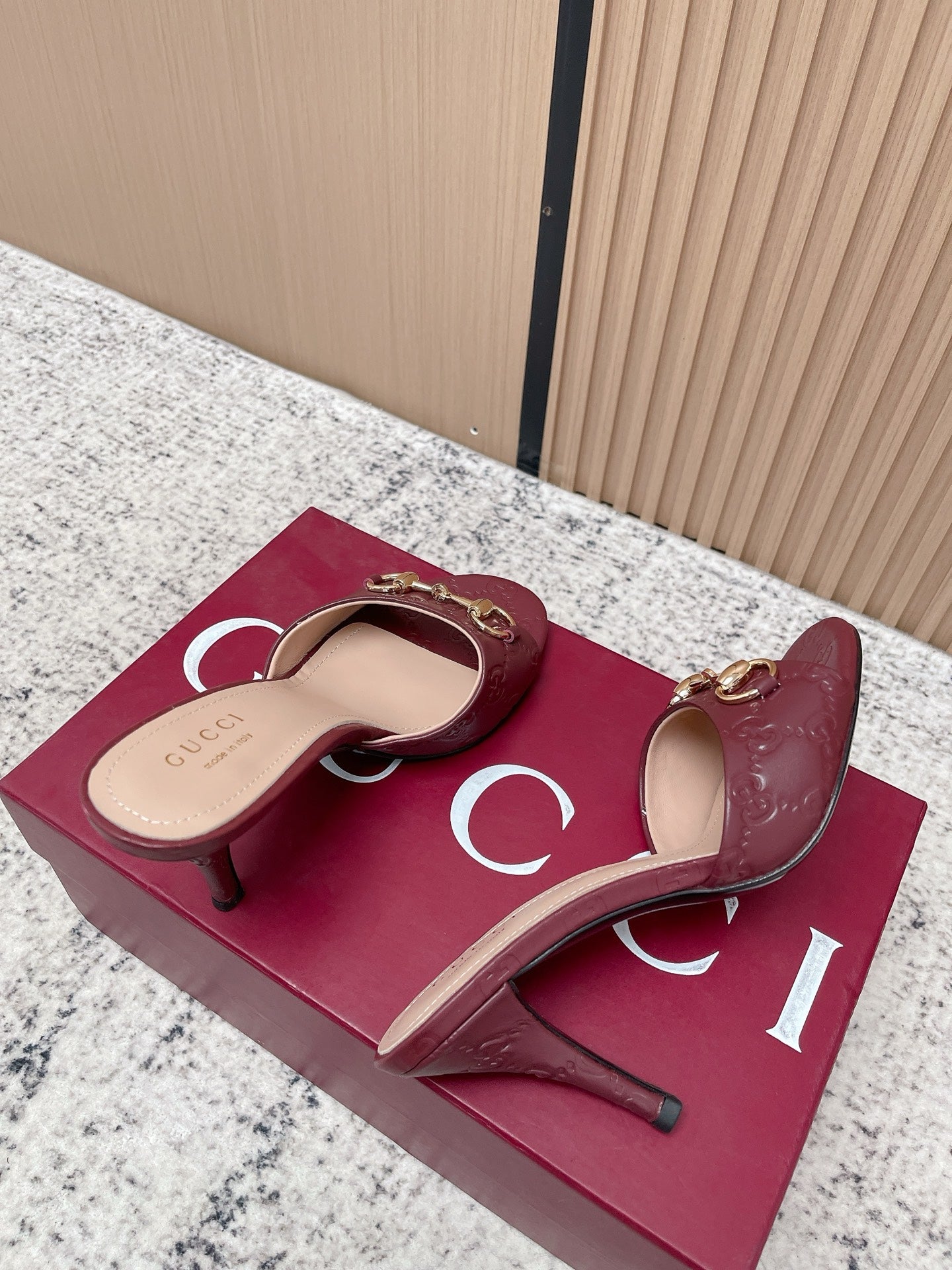 GUCCI 26S HIGH-HEEL SANDALS 85 MM IN DARK RED CALFSKIN