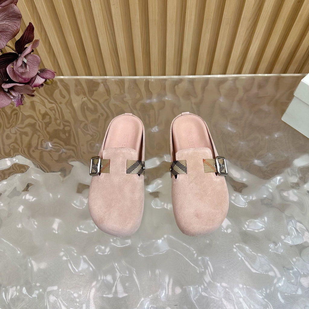 BURBERRY 26S BUCKLE MULES IN LIGHT PINK SUEDE
