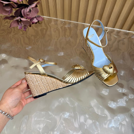 VALENTINO 26S WEDGE SANDAL 85 MM IN GOLD CALFSKIN