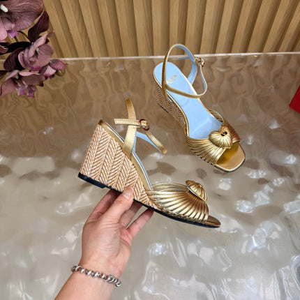 VALENTINO 26S WEDGE SANDAL 85 MM IN GOLD CALFSKIN