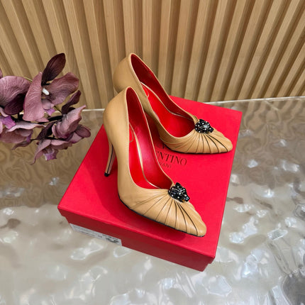 VALENTINO 26S HIGH-HEEL 100 MM IN DARK BEIGE GATHERED CALFSKIN