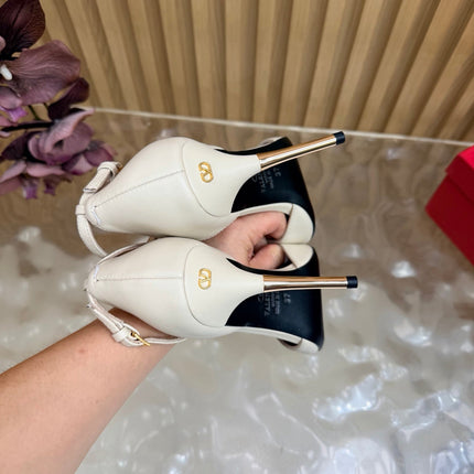 VALENTINO 26S ANKLE-STRA PUMPS 100 MM IN OFF-WHITE AND RED CALFSKIN