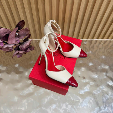 VALENTINO 26S ANKLE-STRA PUMPS 100 MM IN OFF-WHITE AND RED CALFSKIN