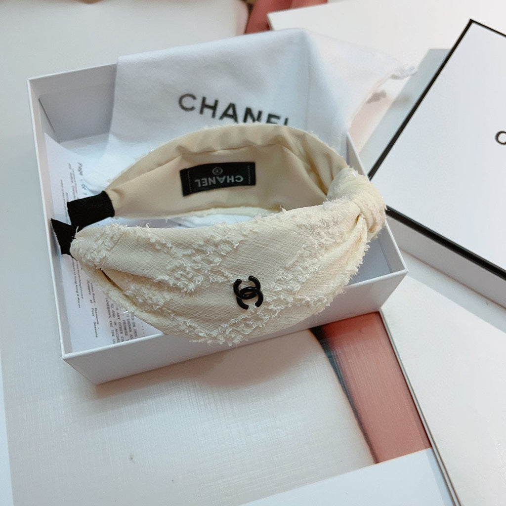WHITE CREAM FABRIC HAIRBAND 124698