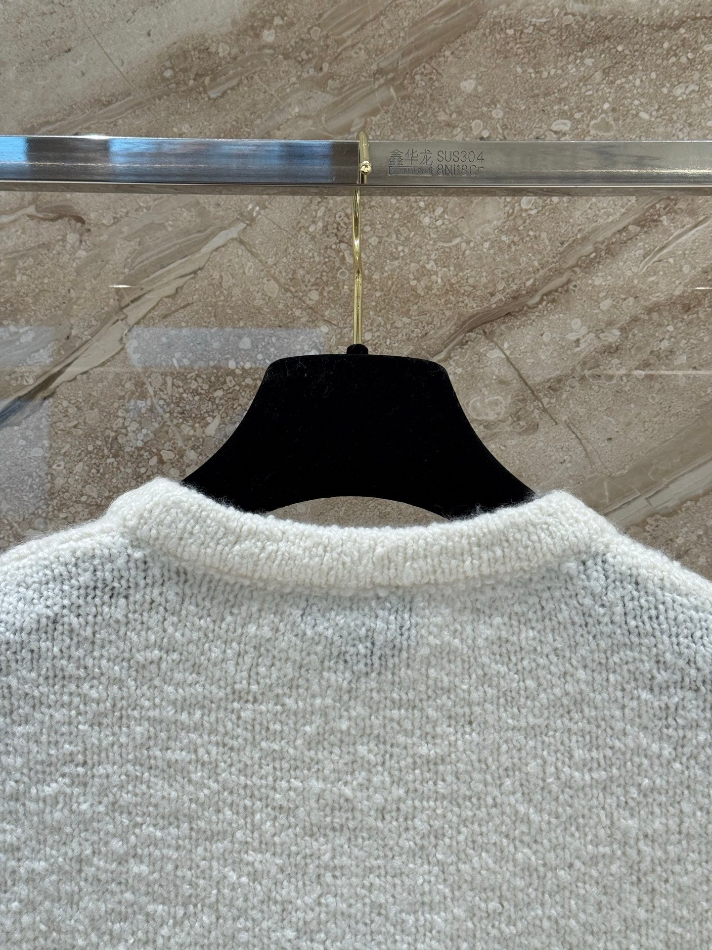 CHANEL 25S CARDIGAN 301