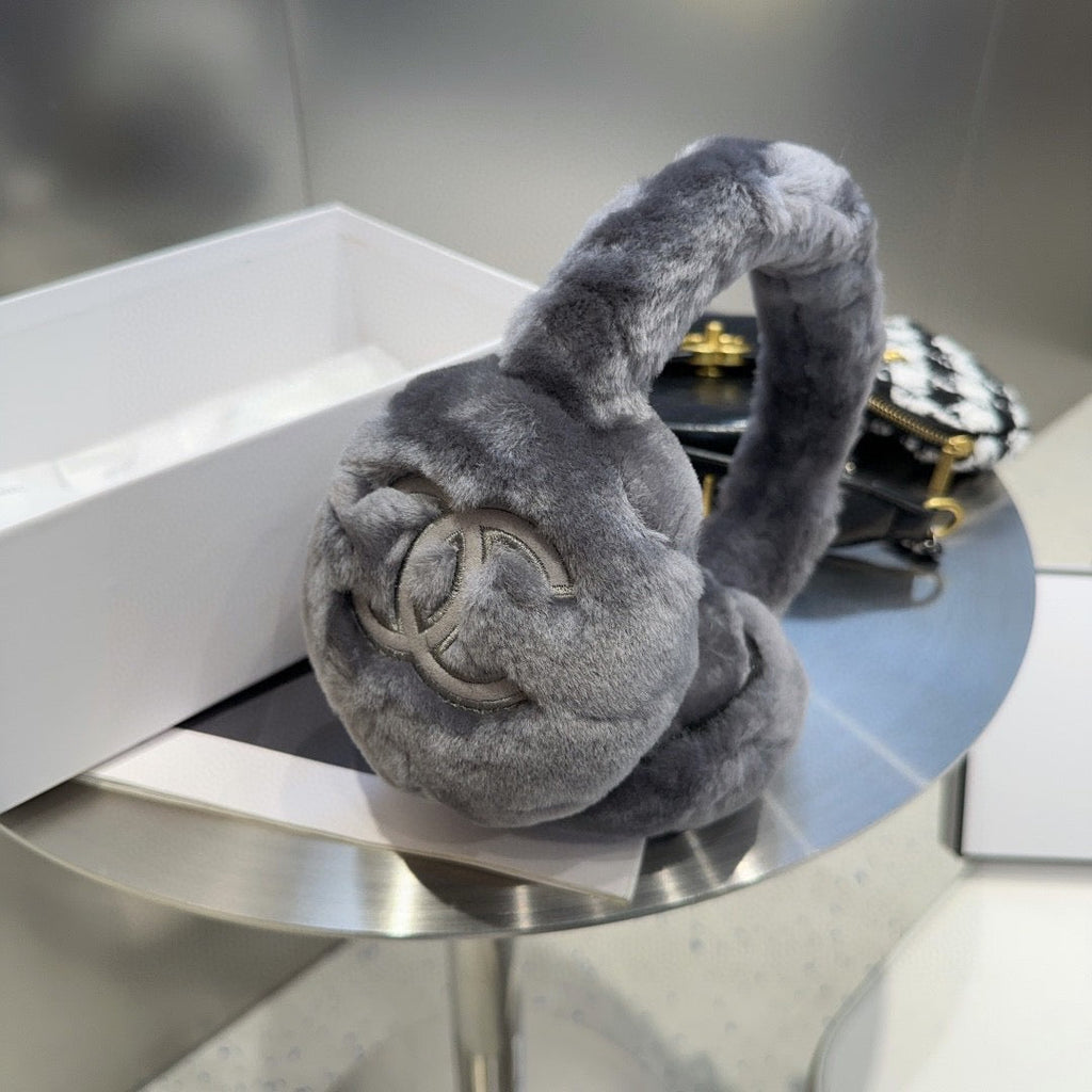 CHANEL 25S SKI EARMUFFS 928762