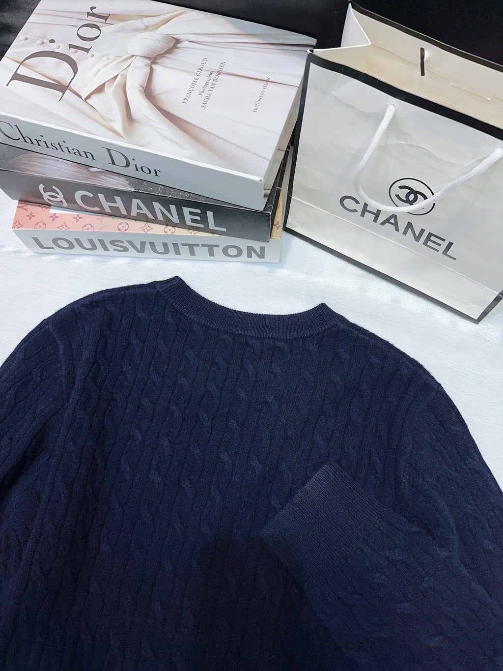 MONCLER 25S LONG-SLEEVE CREWNECK SWEATER 380