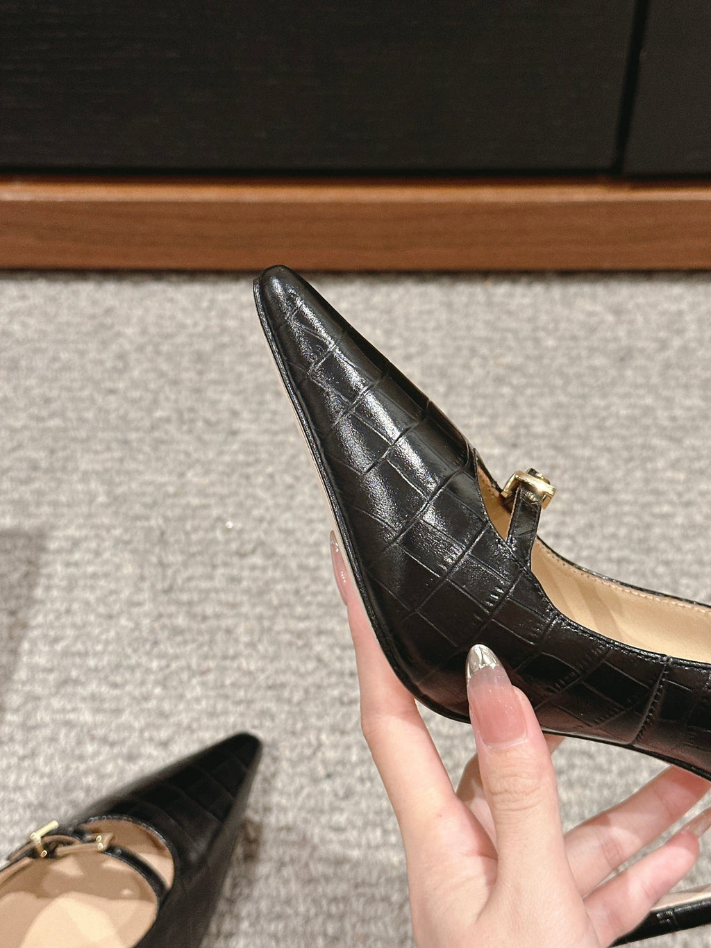 HIGH HEEL 10 CM IN BLACK CROCODILE LEATHER