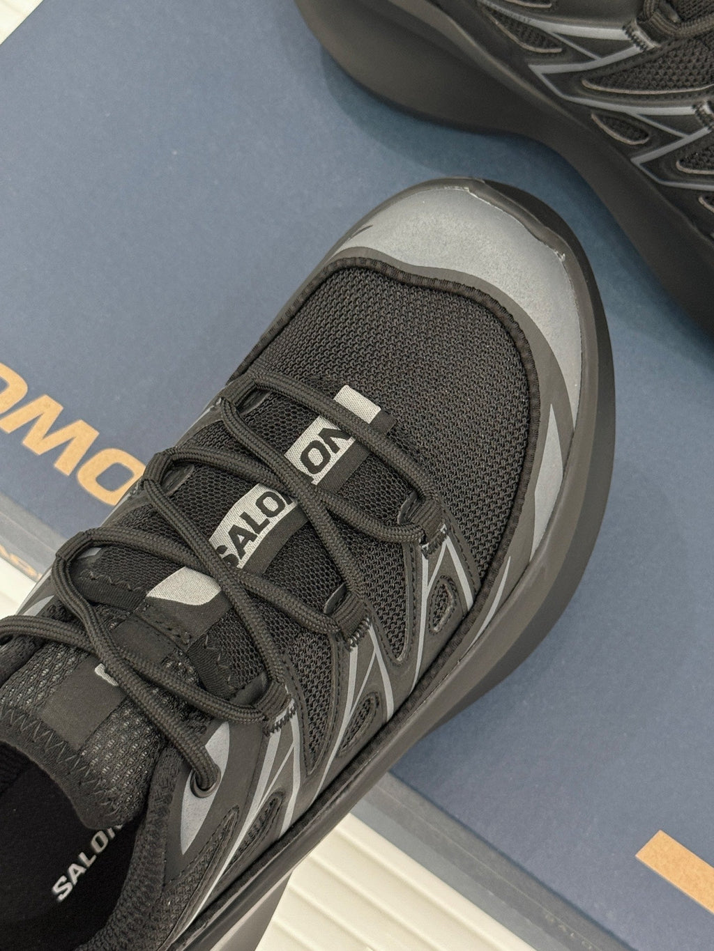 ALO 25S SALOMON XT-6 SNEAKER IN BLACK MESH FABRIC AND TPU STYLE 5