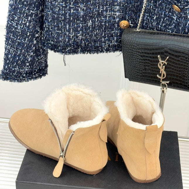 ALAIA 26S SNOW BOOTS IN DARK BEIGE SUEDE AND WOOL