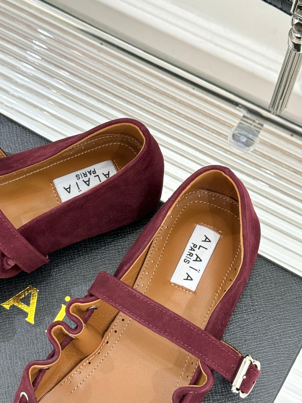 ALAIA 26S MARY JANE FLATS IN DARK RED SUEDE WITH BOW