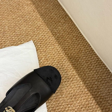 CHANEL 26S SLINGBACK SHOES IN BLACK CALFSKIN AND SUEDE GOLD HARDWARE