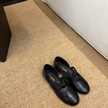CHANEL 26S MARY JANE SLINGBACK FLATS IN BLACK CALFSKIN CAP TOE RIBBON STRAP