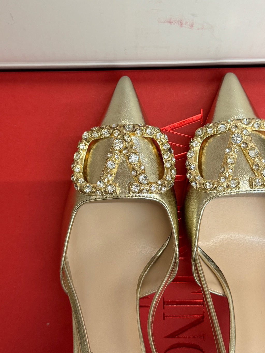 VALENTINO 26S HIGH HEEL SLINGBACKS IN METALLIC GOLD CALFSKIN WITH CRYSTAL