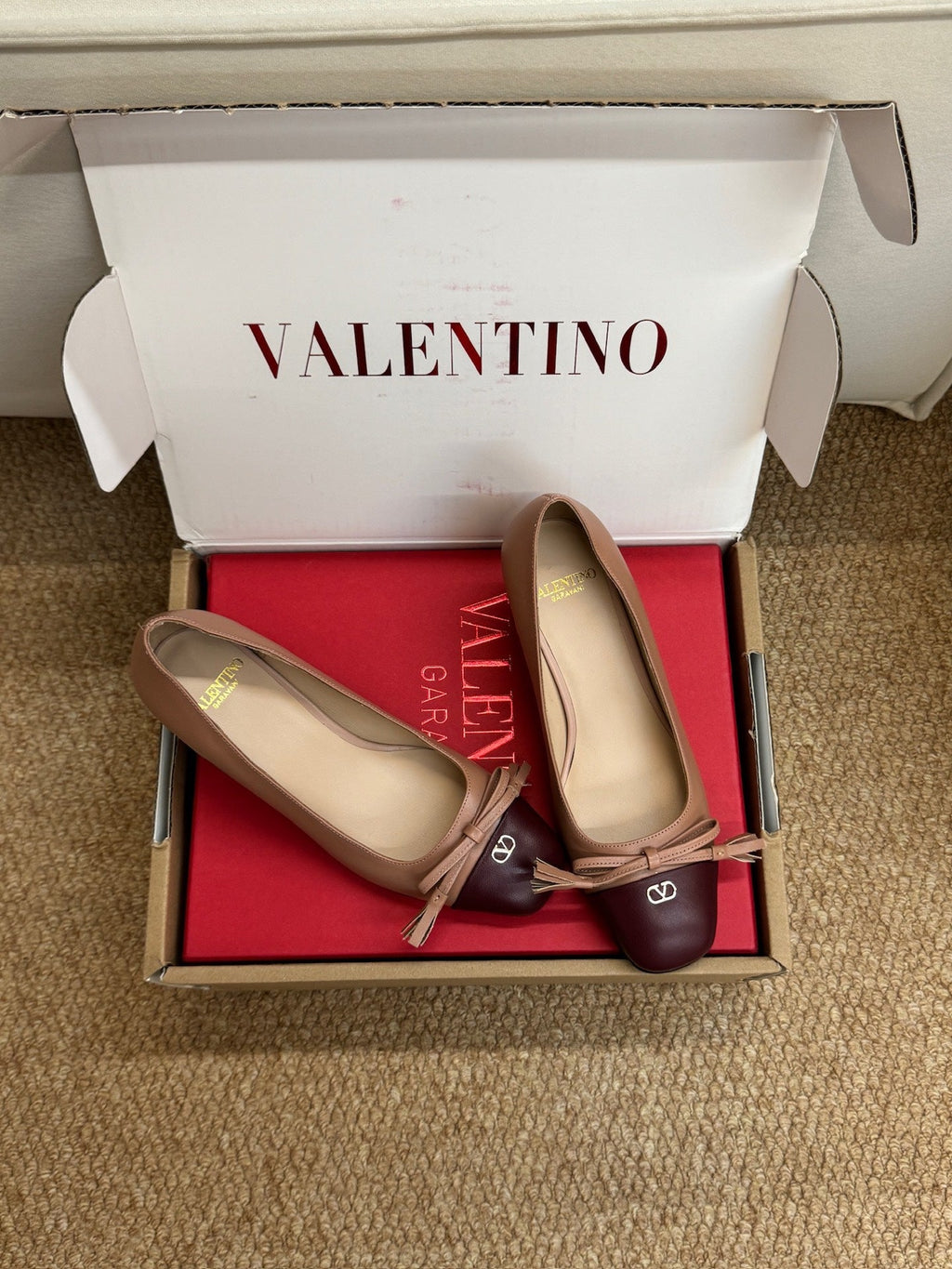 VALENTINO 26S HEELED BALLET FLATS IN BROWN CALFSKIN