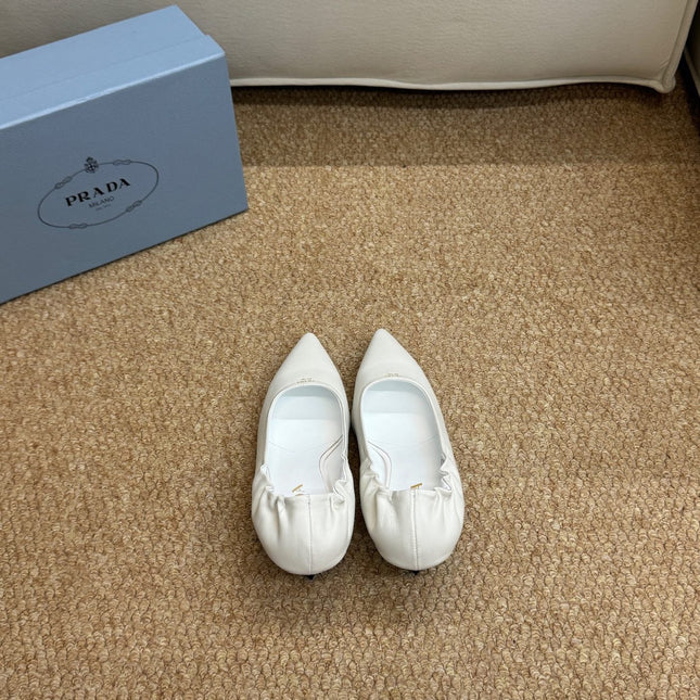 PRADA 26S POINTED TOE PUMPS 50MM IN WHITE CALFSKIN