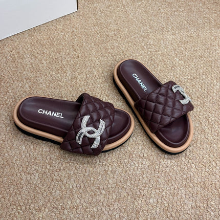 CHANEL 26S SLIDE SANDALS IN BURGUNDY RED QUILTED CALFSKIN SILVER HARDWARE