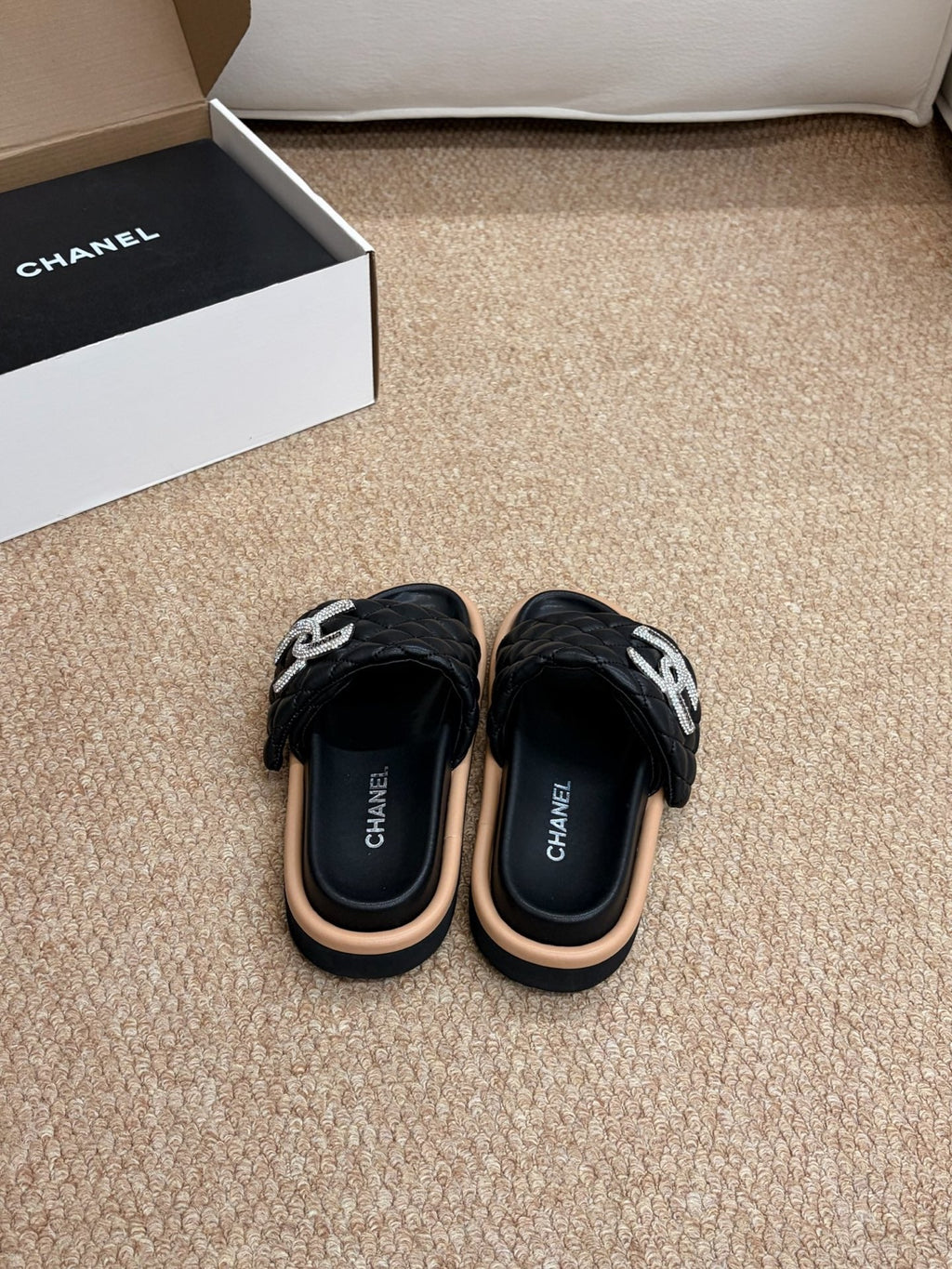 CHANEL 26S SLIDE SANDALS IN BLACK QUILTED CALFSKIN SILVER HARDWARE