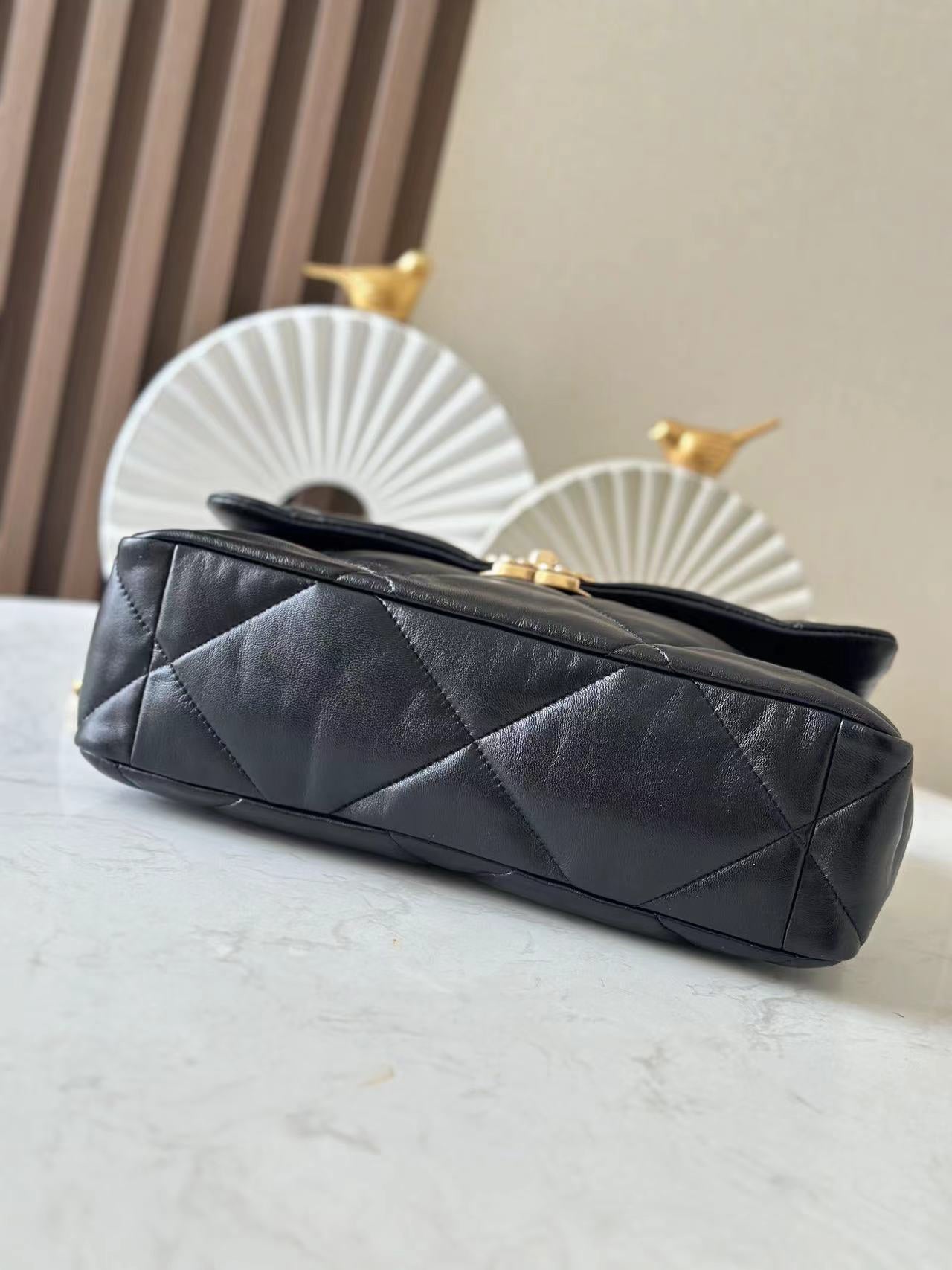 CHANEL 26S FLAP BAG 32 IN BLACK LAMBSKIN