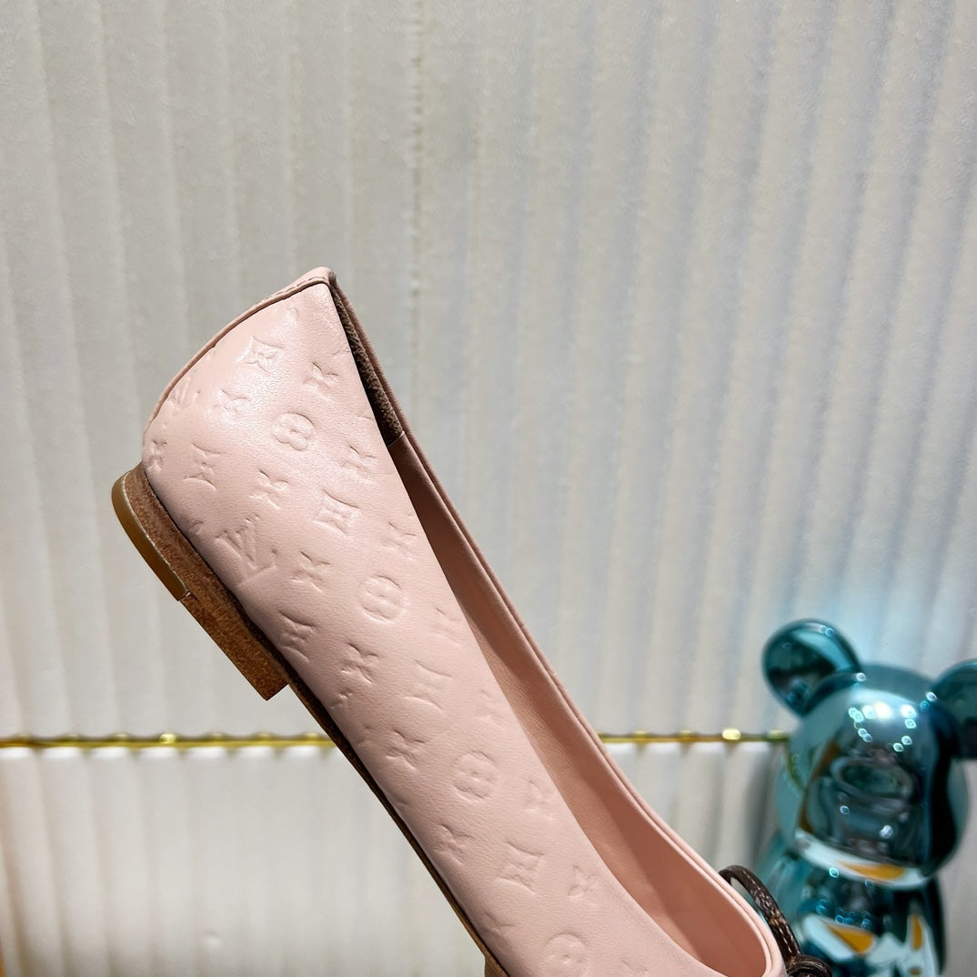 LV 26S BALLET FLATS IN LIGHT PINK MONOGRAM CALFSKIN WITH BOW