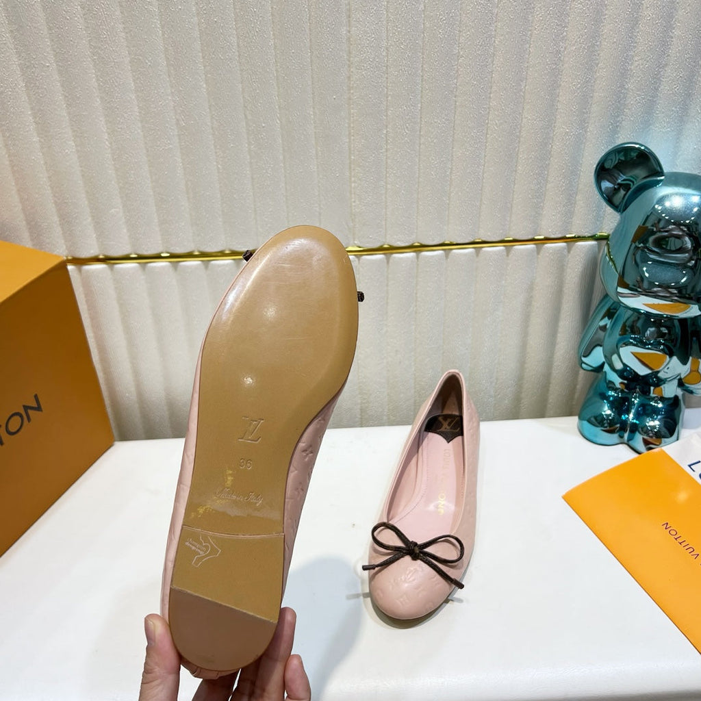 LV 26S BALLET FLATS IN LIGHT PINK MONOGRAM CALFSKIN WITH BOW