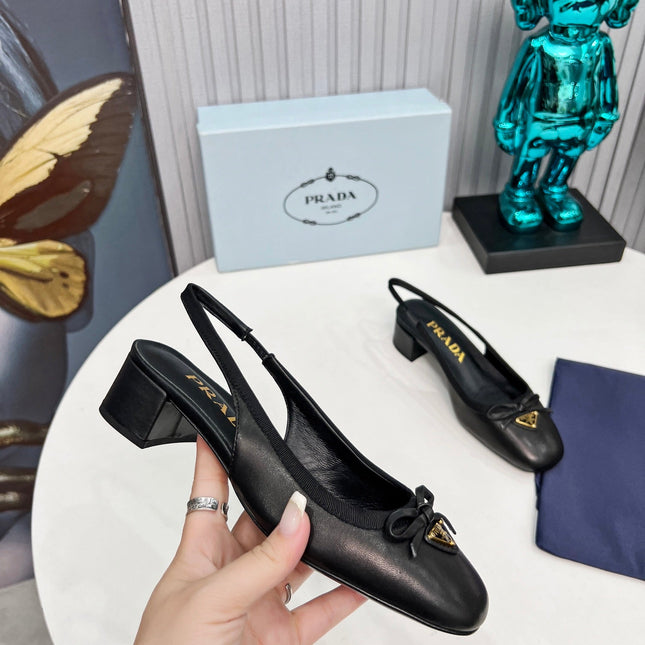 PRADA 26S ROUND TOE SLINGBACK PUMPS 40MM IN BLACK CALFSKIN WITH BOW