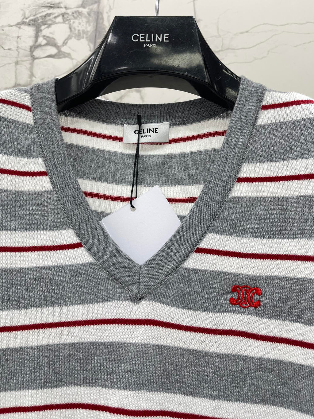 CELINE 26S V NECK SHORT SLEEVE T-SHIRT 208
