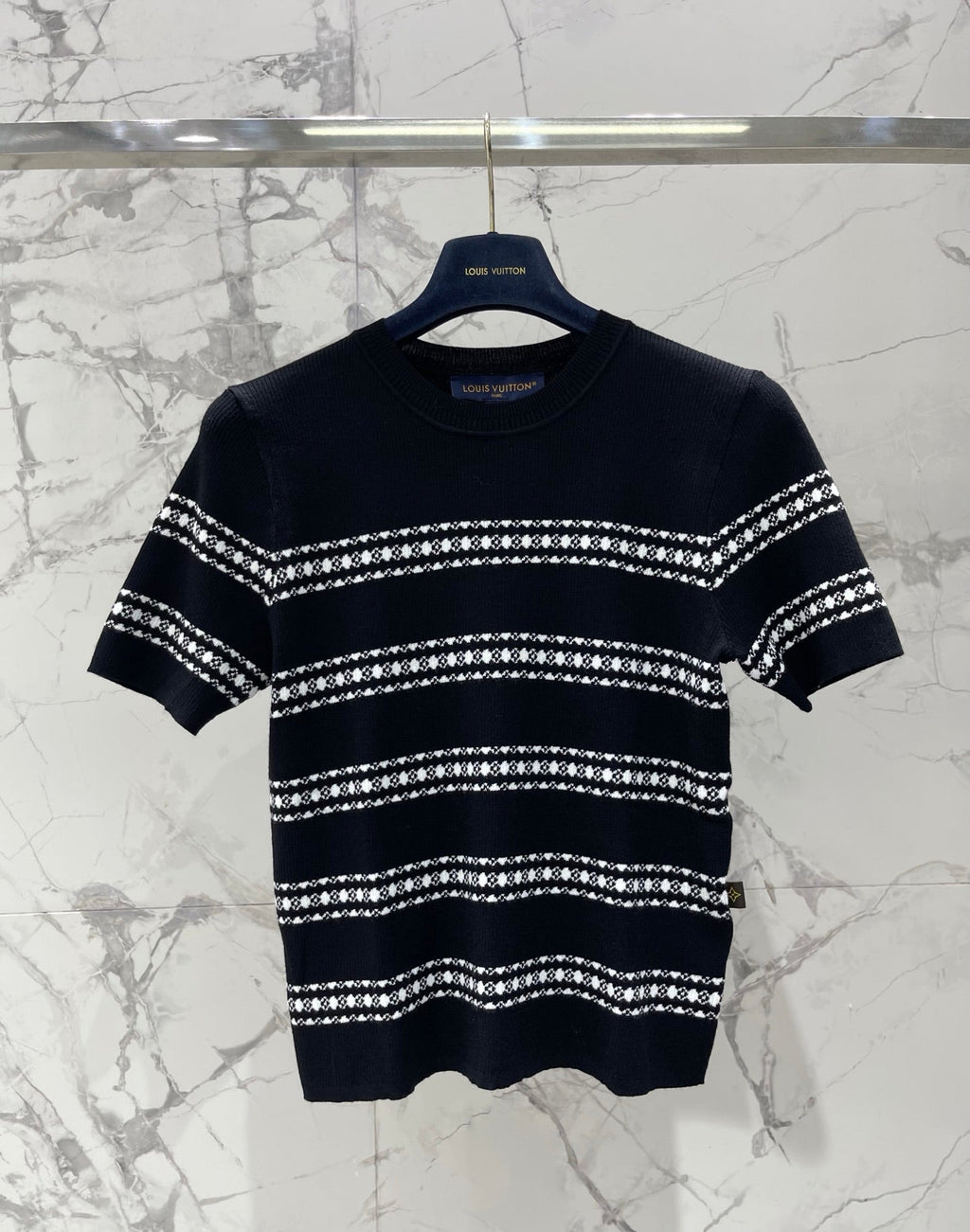 LV 26S SHORT-SLEEVED SWEATER STYLE 258