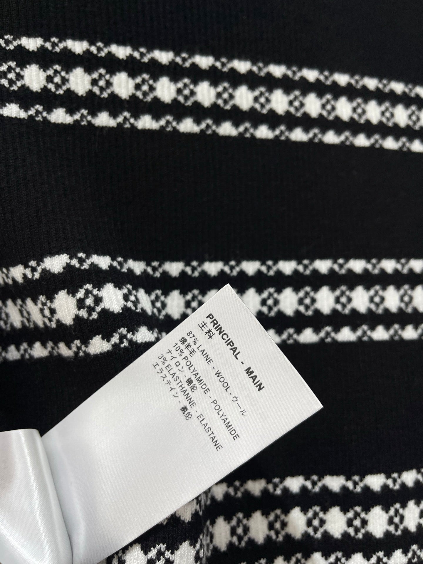 LV 26S SHORT-SLEEVED SWEATER STYLE 258