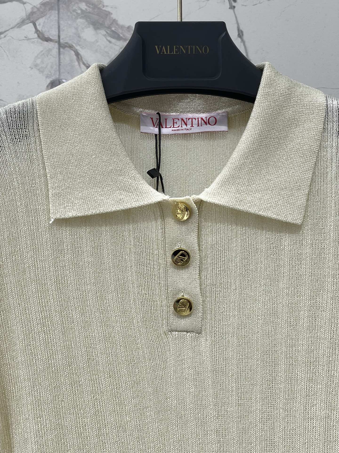 VALENTINO 26S SHORT SLEEVE KNIT T-SHIRT 138