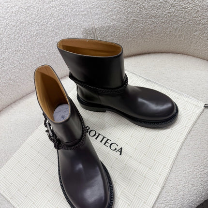 BOTTEGA VENETA 26S ANKLE BOOTS IN DARK BROWN CALFSKIN WITH ROPE DETAIL