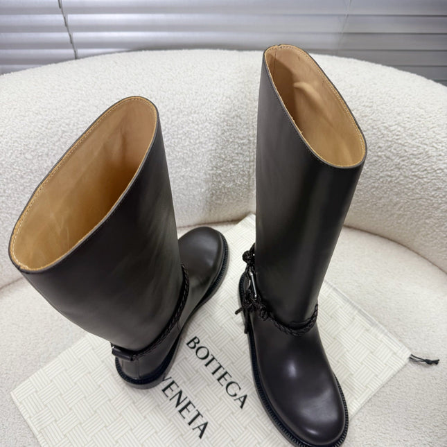 BOTTEGA VENETA 26S TALL BOOTS IN DARK BROWN CALFSKIN WITH ROPE DETAIL