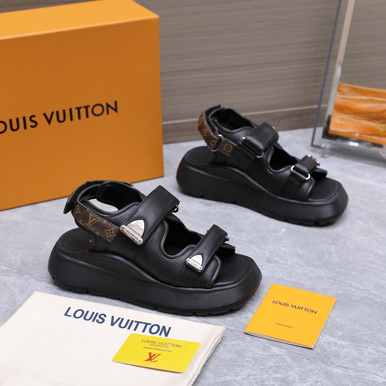 LV 26S CHAMELEON SANDALS 60MM IN BLACK CALFSKIN AND EVA