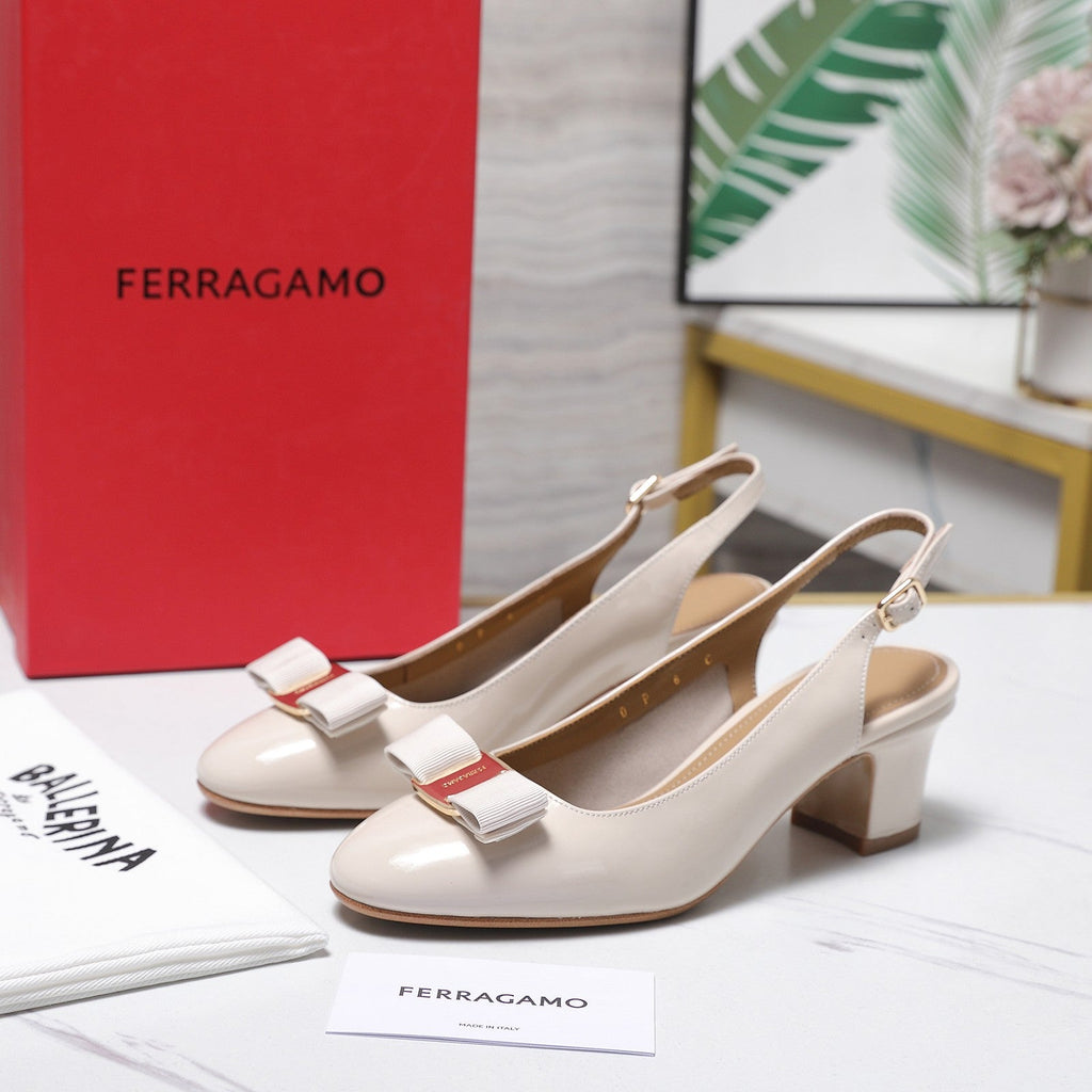 LV 26S SLINGBACK PUMPS 55MM IN NUDE BEIGE PATENT CALFSKIN WITH BOW
