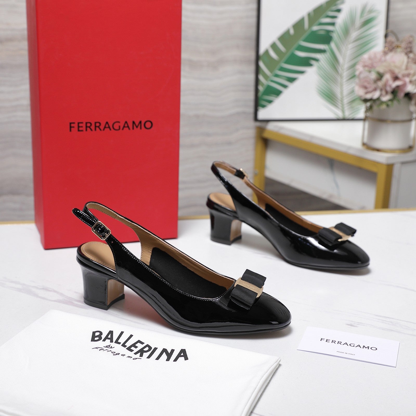 LV 26S SLINGBACK PUMPS 55MM IN BLACK PATENT CALFSKIN WITH BOW