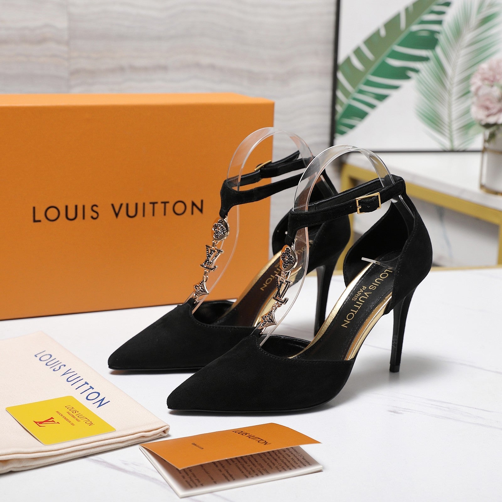 LV 26S POINTED TOE T-STRAP PUMPS 95MM IN BLACK SUEDE GOLD HARDWARE