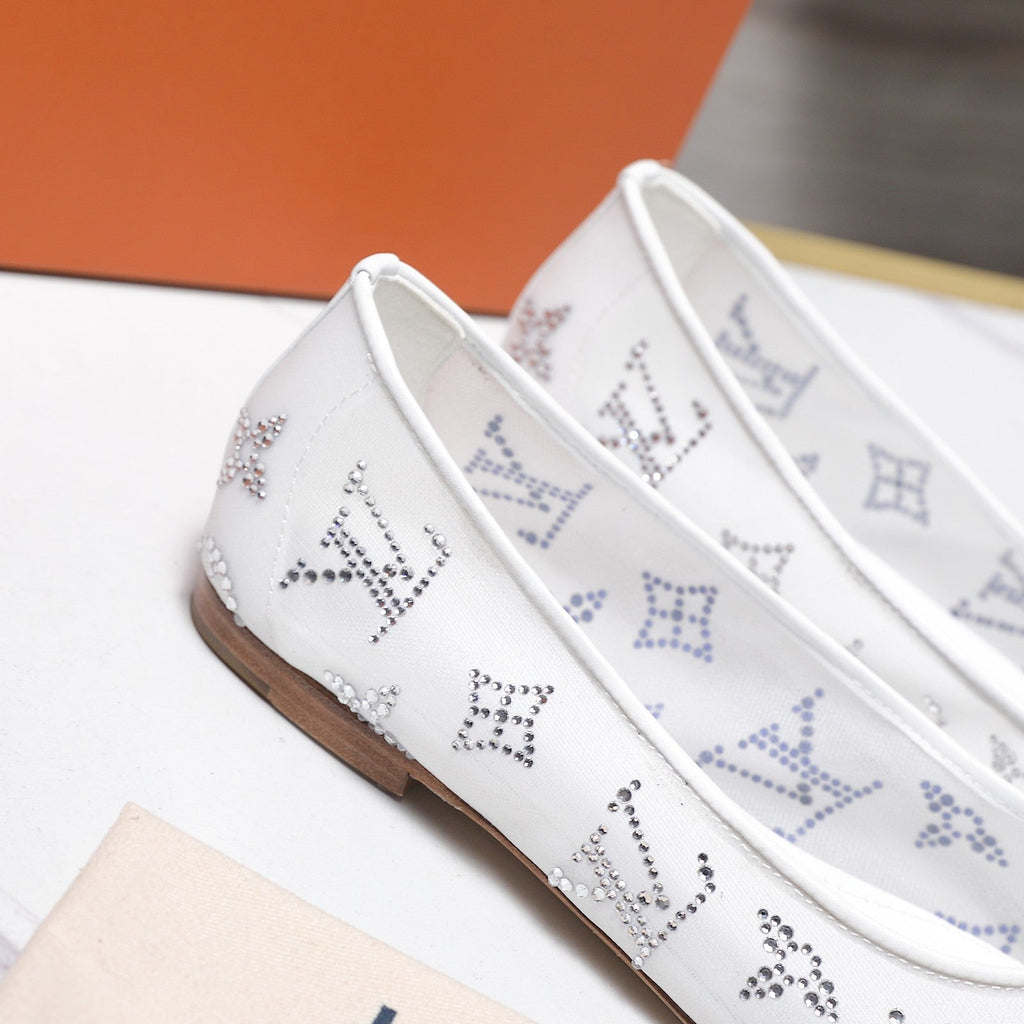 LV 26S GALA FLAT BALLERINA IN WHITE MESH WITH WITH RHINESTONES