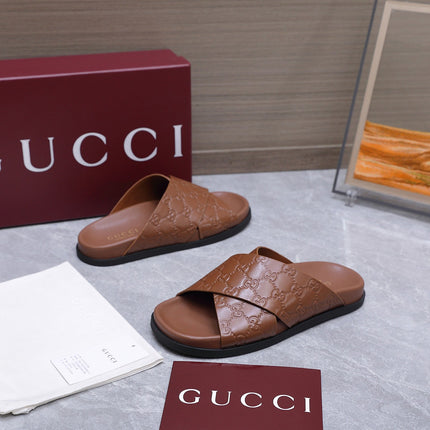 GUCCI 26S CROSSOVER SANDALS IN CARAMEL BROWN GG EMBOSSED CALFSKIN