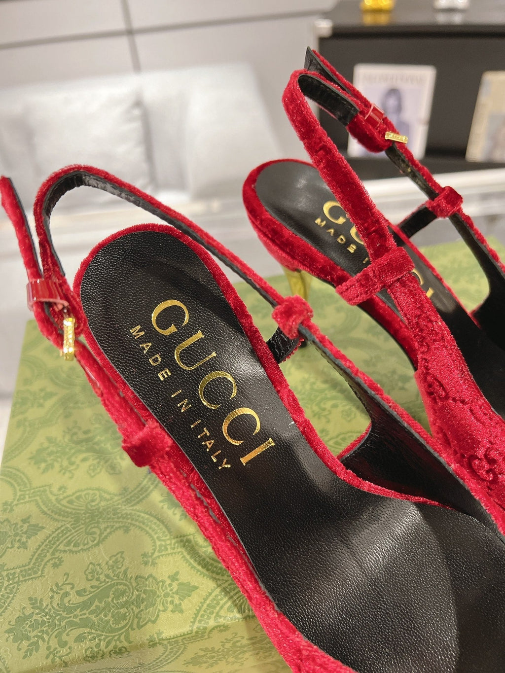 GG SLINGBACK HIGH HEEL PUMP CHERRY VELVET