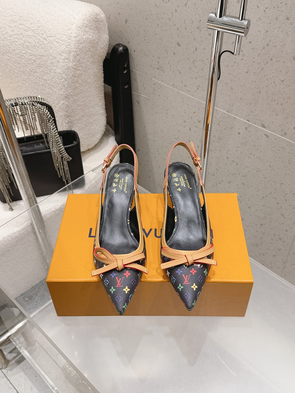LV 26S SLINGBACK PUMPS IN BLACK MULTICOLOR MONOGRAM CANVAS WITH CALFSKIN BOW