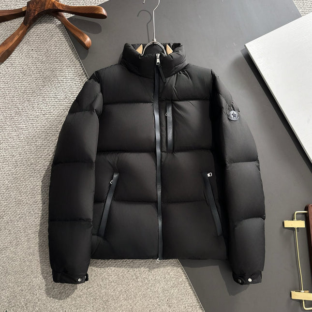 MONCLER PUFFER JACKET IN BLACK 264575