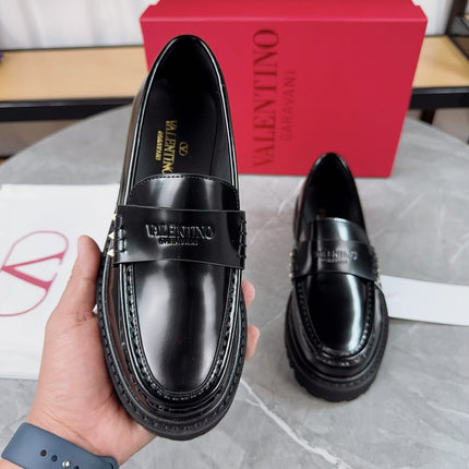 VALENTINO 26S PLATFORM LOAFERS IN BLACK CALFSKIN