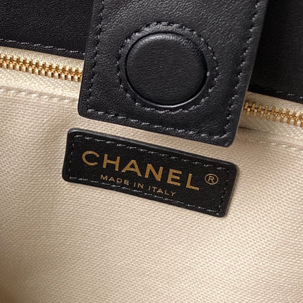 CHANEL 26S BUCKET SHOULDER BAG 27 IN BLACK LAMBSKIN GOLD HARDWARE