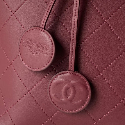 CHANEL 26S BUCKET SHOULDER BAG 27 IN BURGUNDY RED LAMBSKIN GOLD HARDWARE