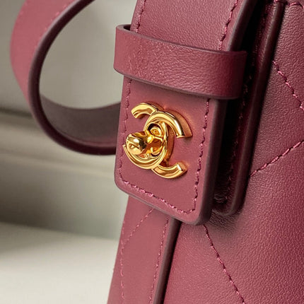CHANEL 26S BUCKET SHOULDER BAG 27 IN BURGUNDY RED LAMBSKIN GOLD HARDWARE